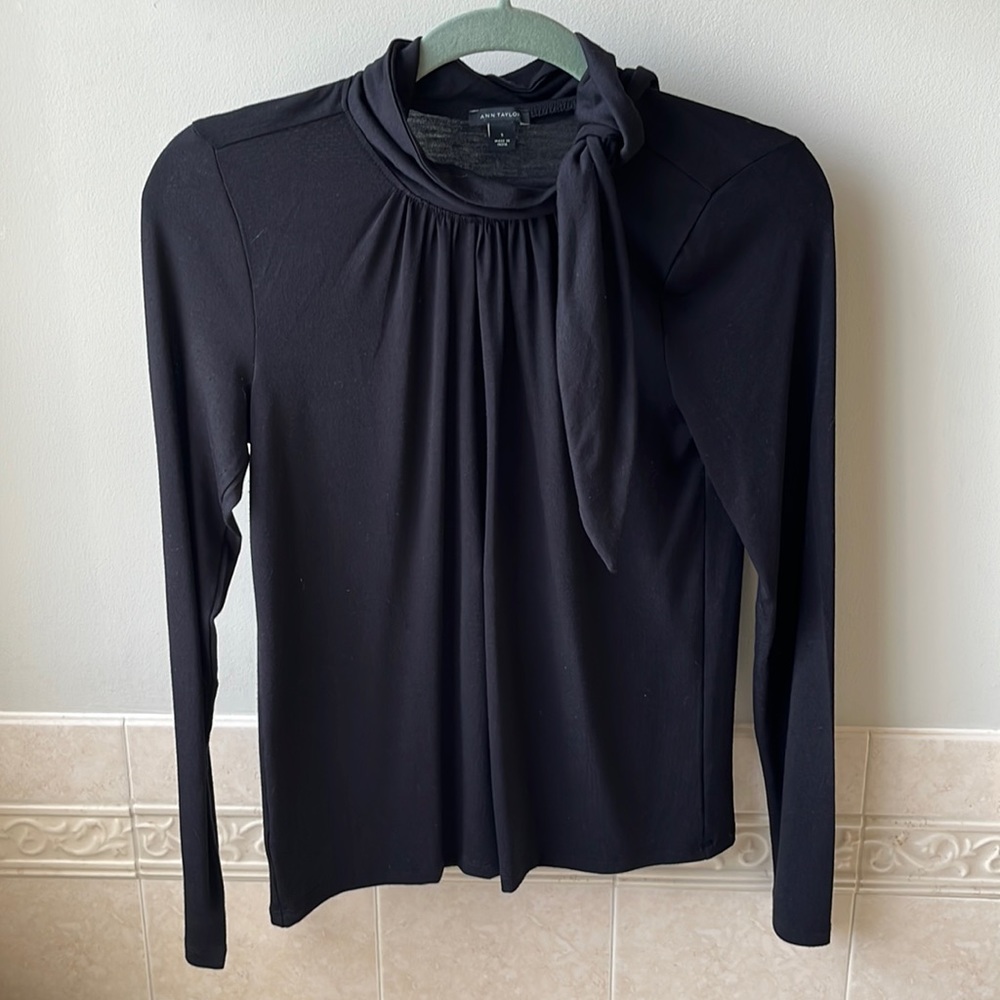 Ann Taylor, size small, mock neck blouse
